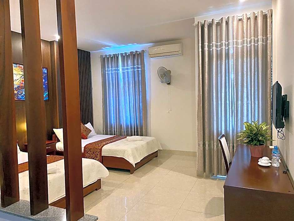 Hoàng Ngân Hotel