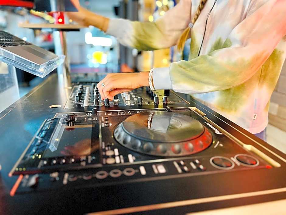 The People - Les 2 Alpes