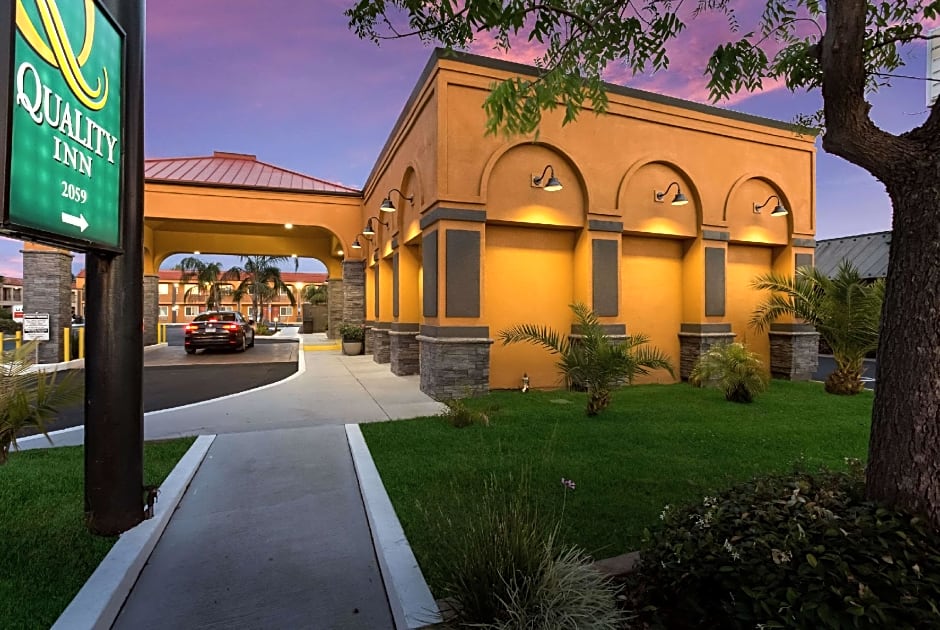 Quality Inn Redding near I-5