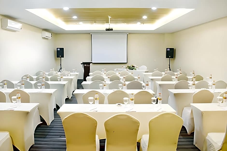 Luxury Malioboro Hotel