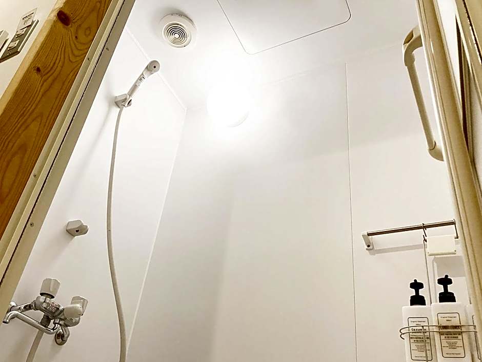 ADLIV/Factry Stay/工場に泊まれる