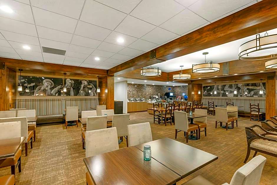 Best Western Cottontree Inn