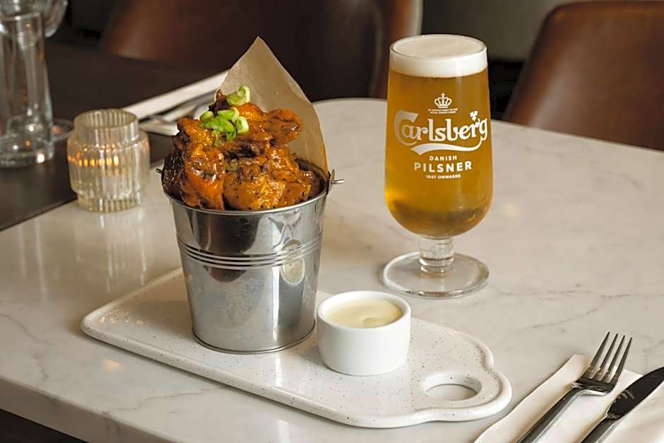 Aspect Hotel Park West