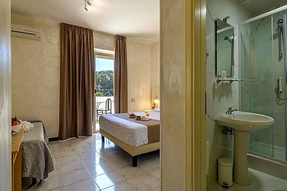 HOTEL CRISTALLO PAESTUM