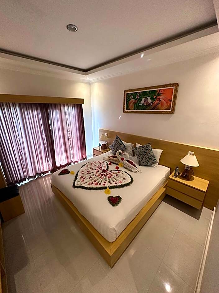 Kelingking Sunset Point Hotel & Spa