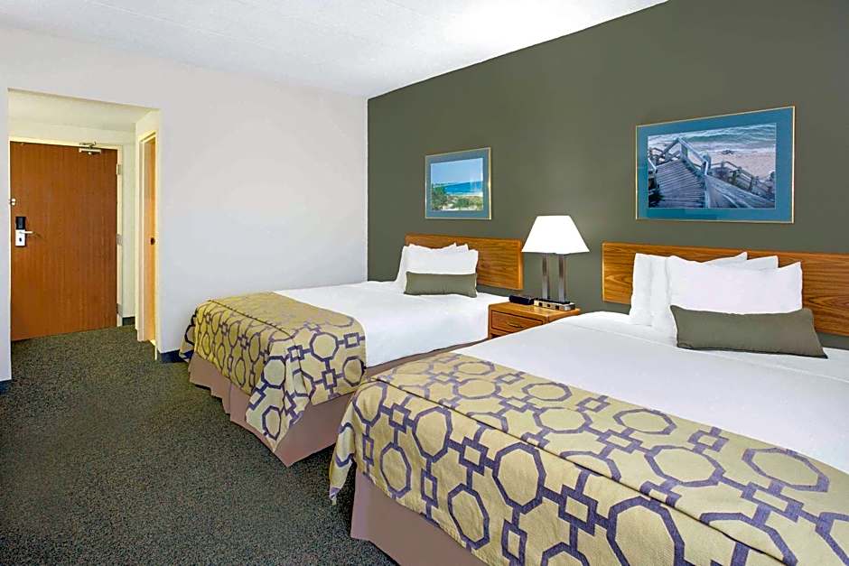 Baymont by Wyndham Janesville