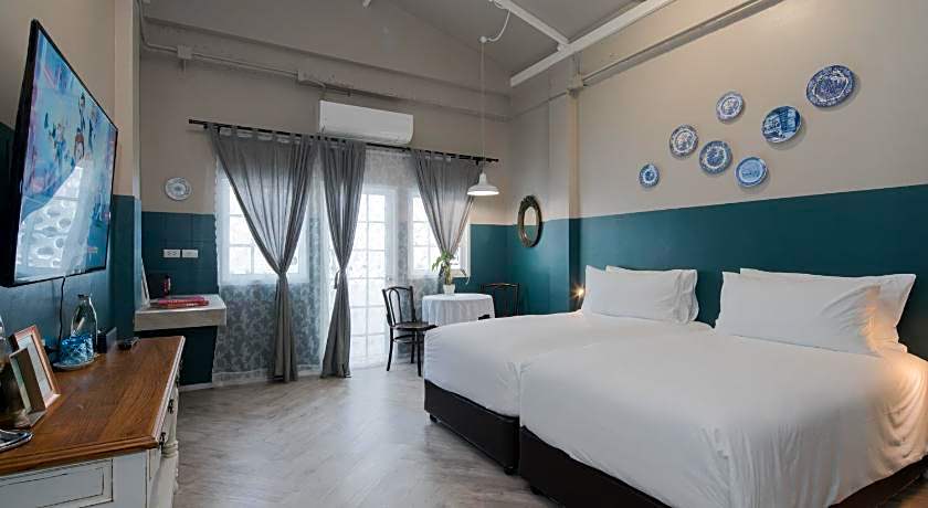 Blu Monkey Boutique Phuket Town