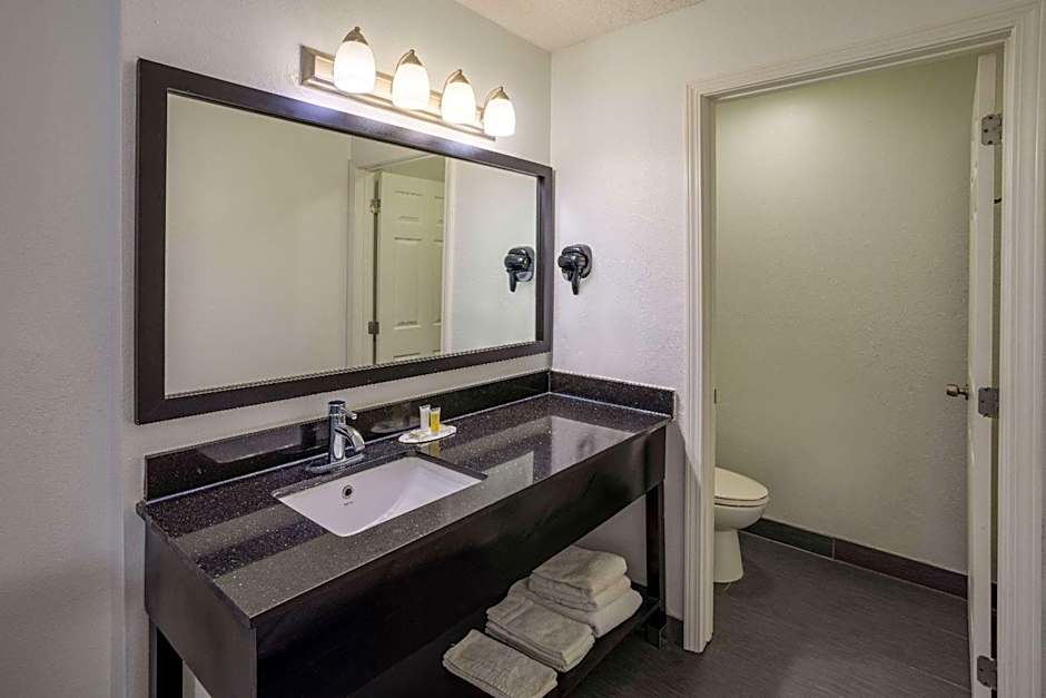 Super 8 by Wyndham Villa Rica