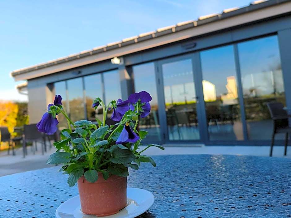greet Hotel Dijon Sud Longvic