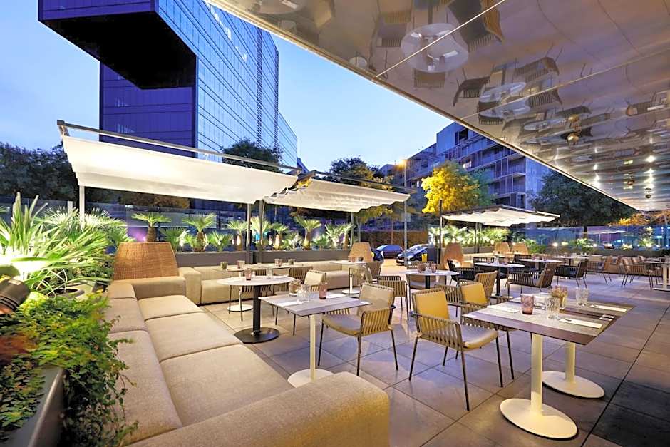 Meliá Barcelona Sky