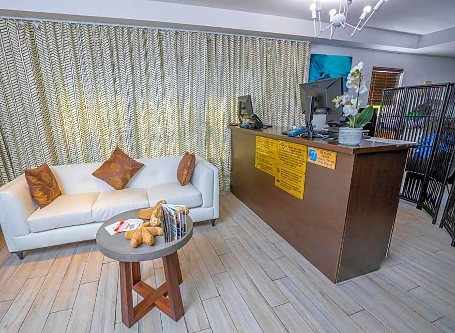 Seaside All Suites Hotel