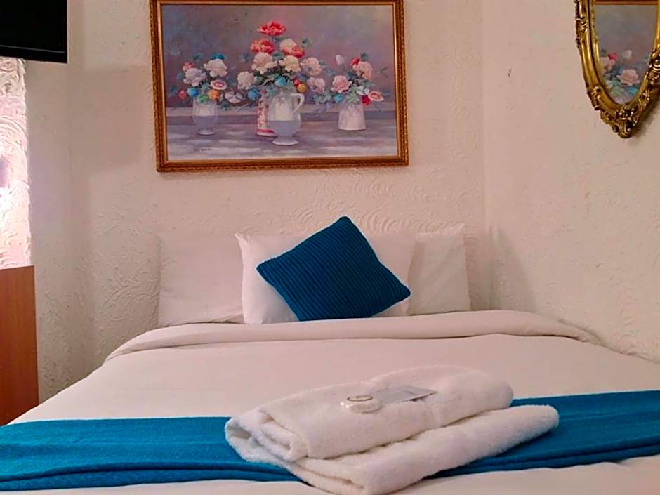 Wilsons Hotel - Blackpool Tower View