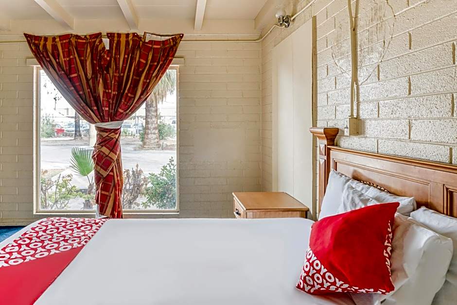 OYO Oasis Motel Las Vegas I-15