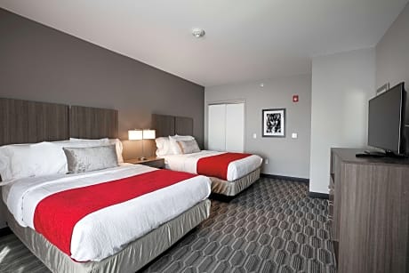 Double Room with Two Queen Beds, Mobility/Hearing Access and Roll-in Shower, Non-Smoking