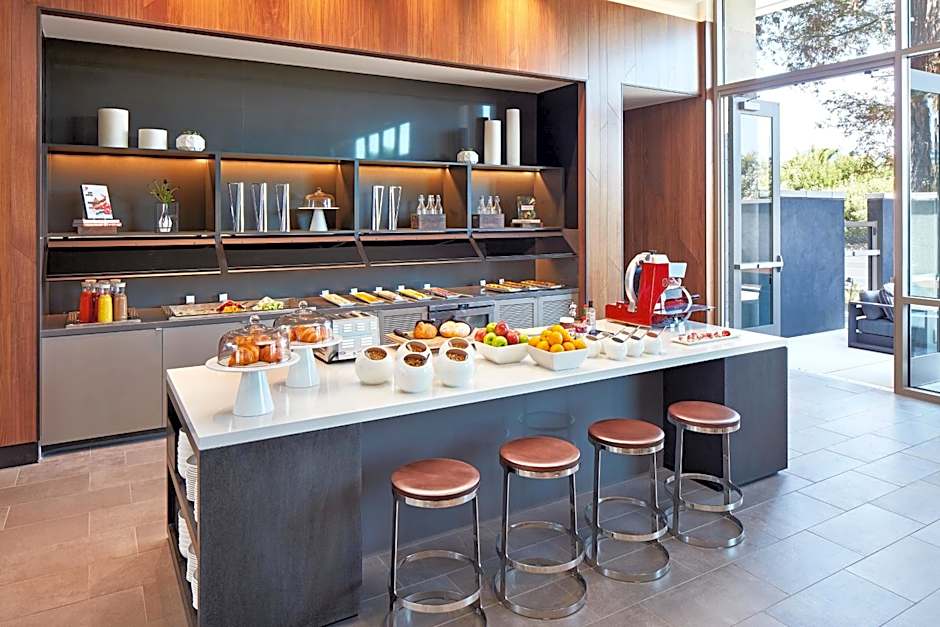 AC Hotel by Marriott San Jose Santa Clara