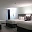 Wingate by Wyndham Waldorf/Washington DC Area