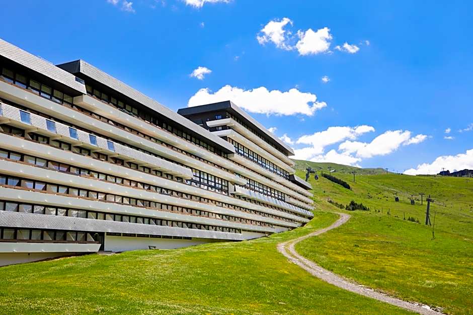 SOWELL RESIDENCES Pierre Blanche