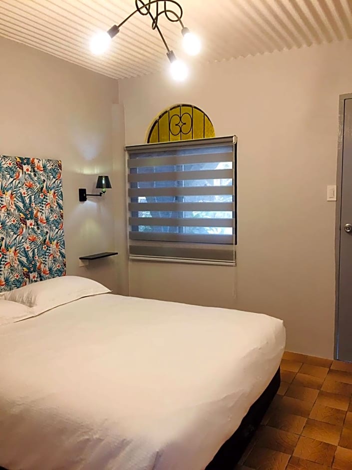 Sunbloom Beachfront Hotel and Restaurant Zambales