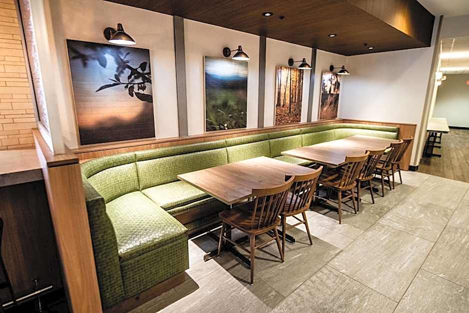 Fairfield Inn & Suites by Marriott Washington Casino Area