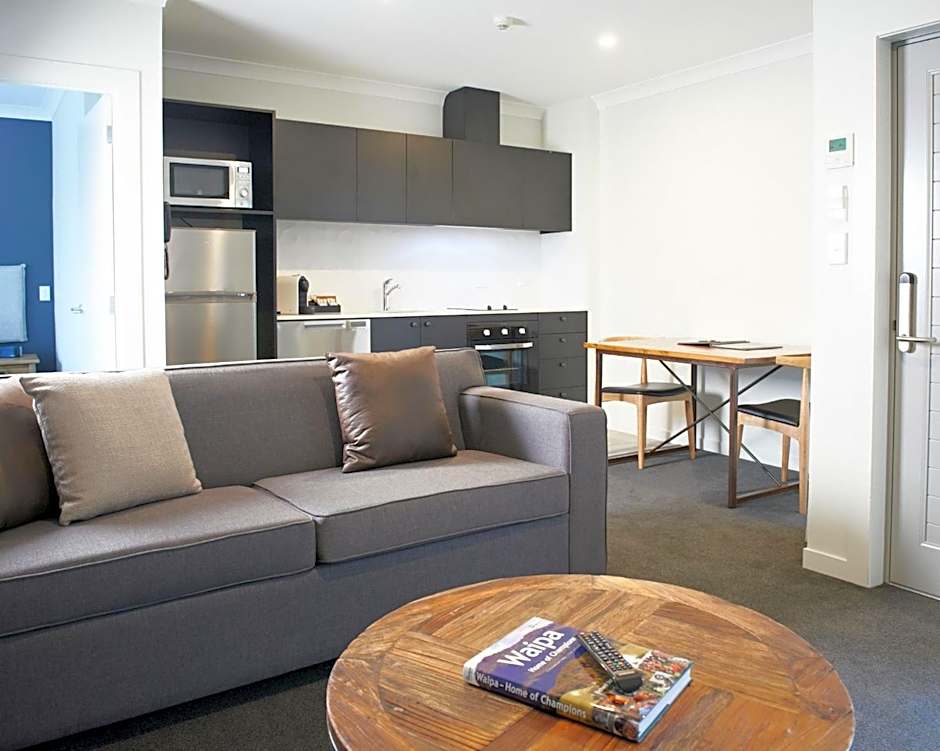 Kelly Rd Cambridge Lodge