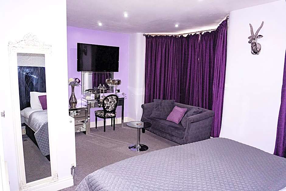 Kenley Hotel