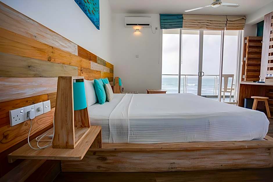 Hikkaduwa Beach Hotel