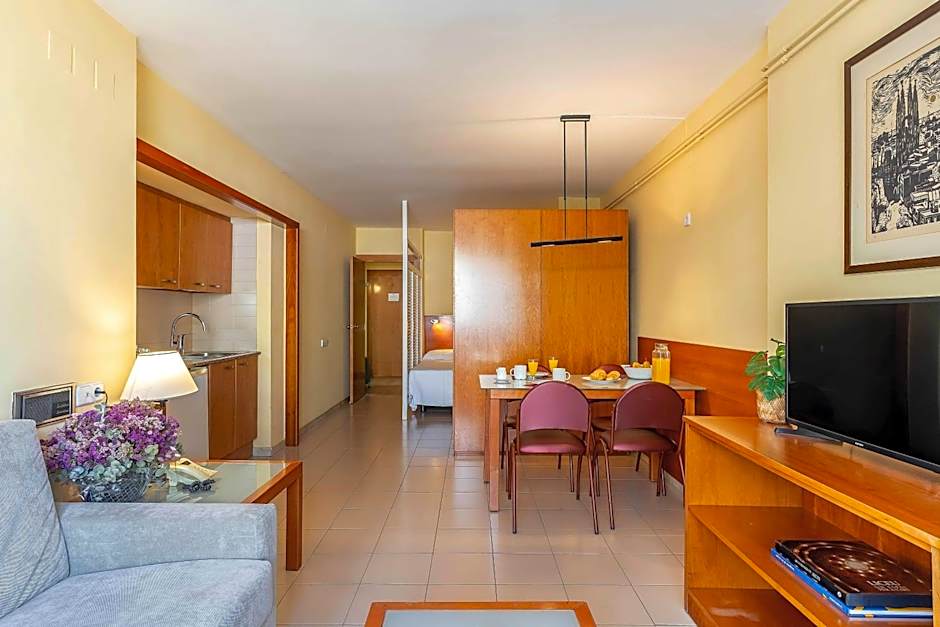 Aparthotel Bertran