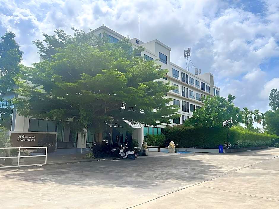 S4 Nai Yang Beach - Near Phuket Airport