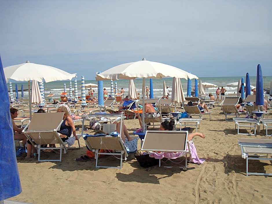 Hotel Marlisa Pier