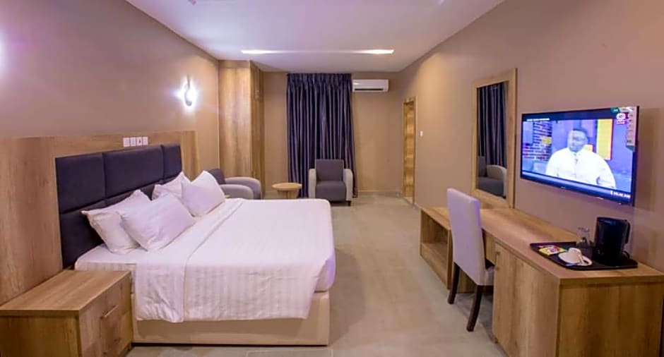 IVANA RESIDENCE APARTMENTS AND SUITES