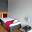 City Hotel