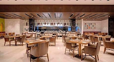 Courtyard by Marriott Surat