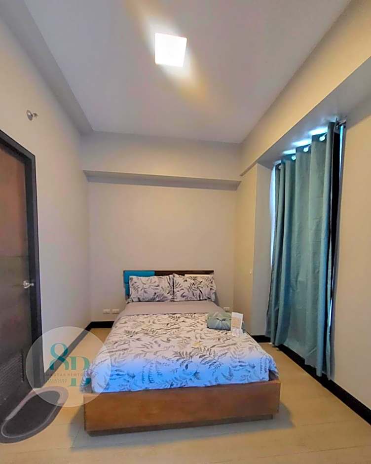 Mactan Newtown 8Newtown Boulevard Beach Condo RM6