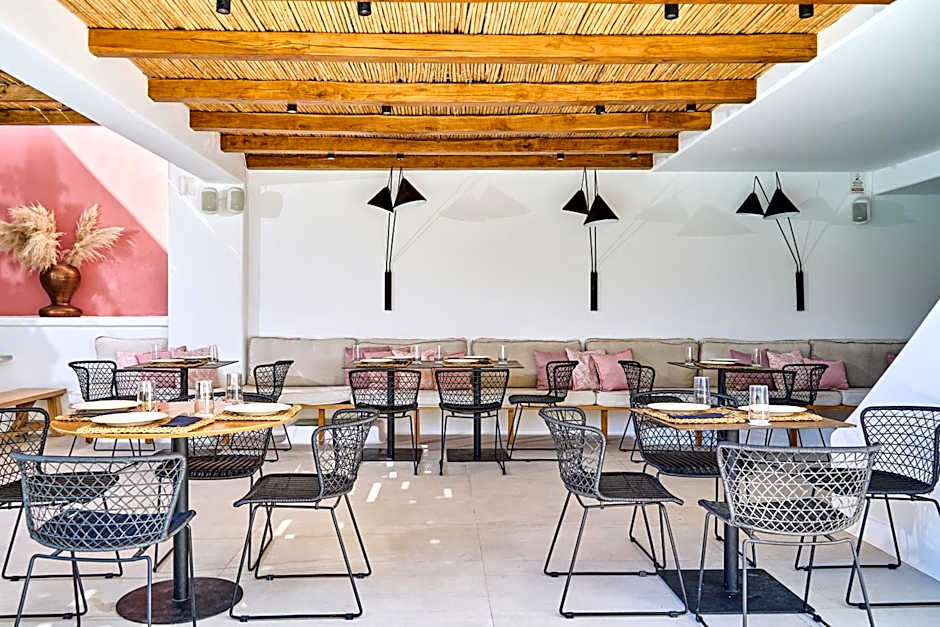 Adorno Beach Hotel and Suites