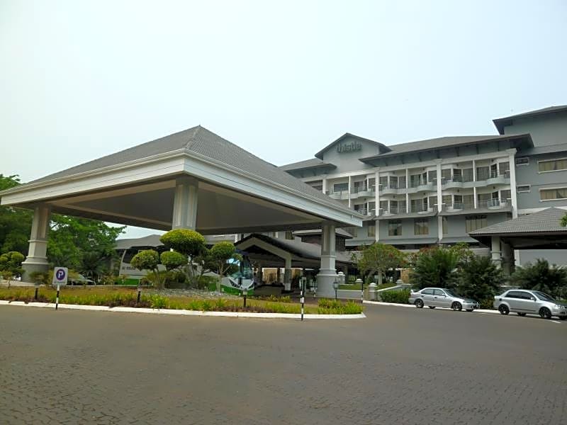 Thistle Port Dickson Hotel