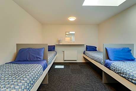 Comfort Quadruple Room