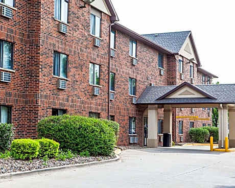 Quality Inn & Suites Ankeny-Des Moines