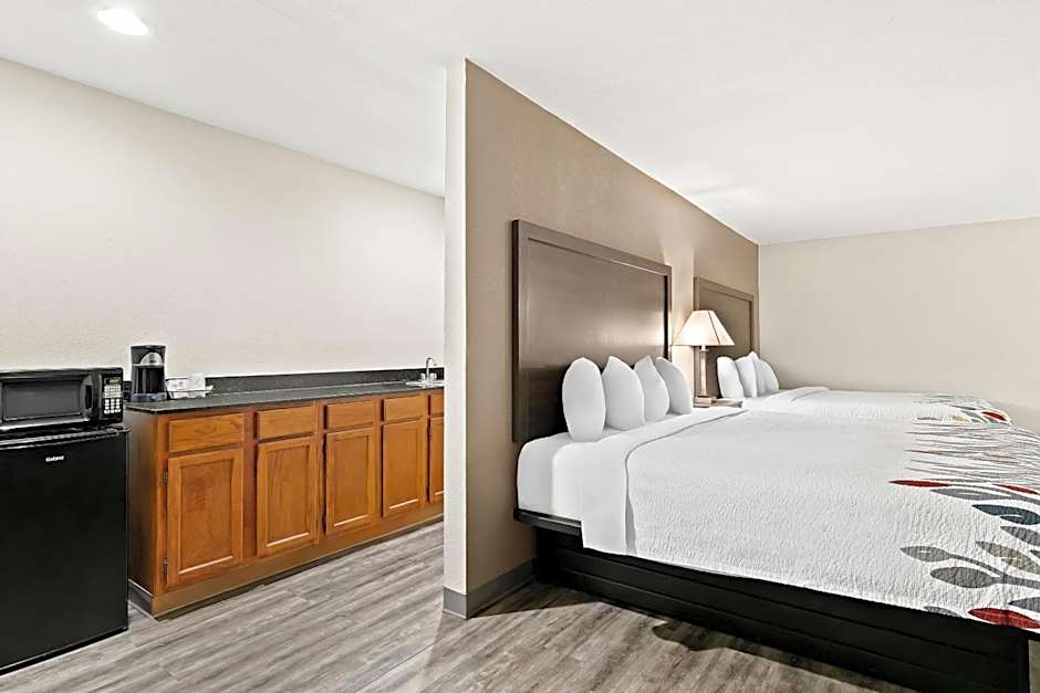 Red Roof Inn & Suites Duncan