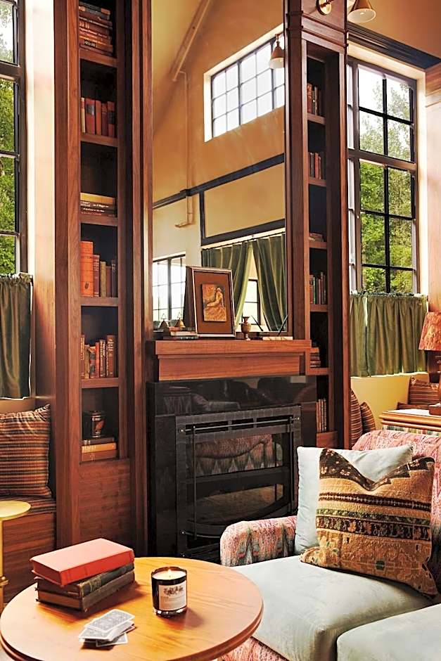 Life House, Berkshires