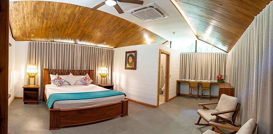 Pachira Lodge