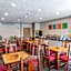 Comfort Suites   University