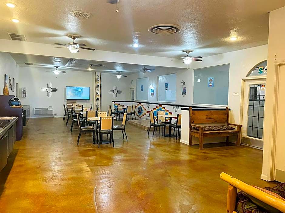 The Classic Desert Aire Hotel