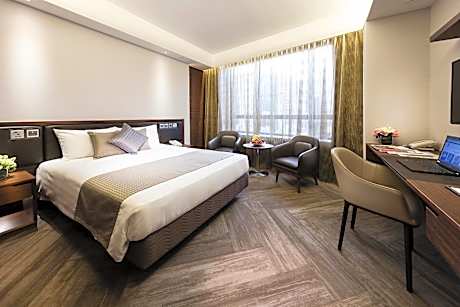 Signature Single Room (Newly Renovated)