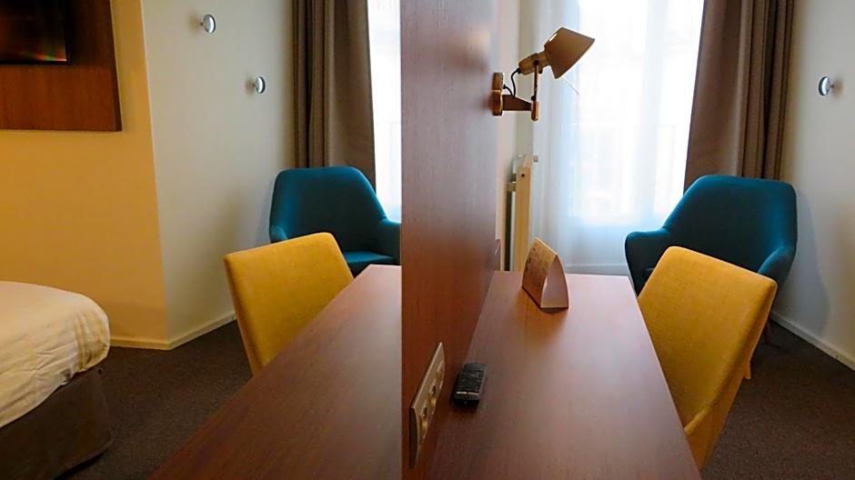 Timhotel Chartres Cathedrale