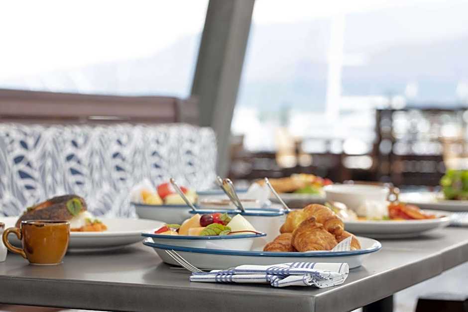 Shangri-La Hotel The Marina Cairns