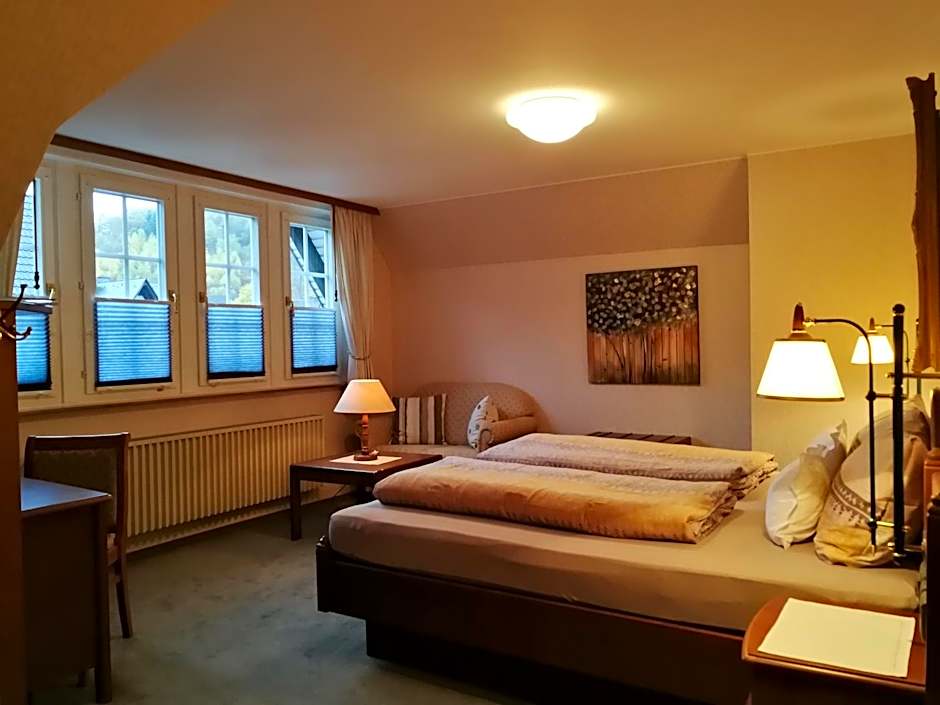 Photo 1 of 4 of Junior Suite
