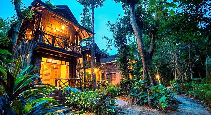 Art's Riverview Lodge