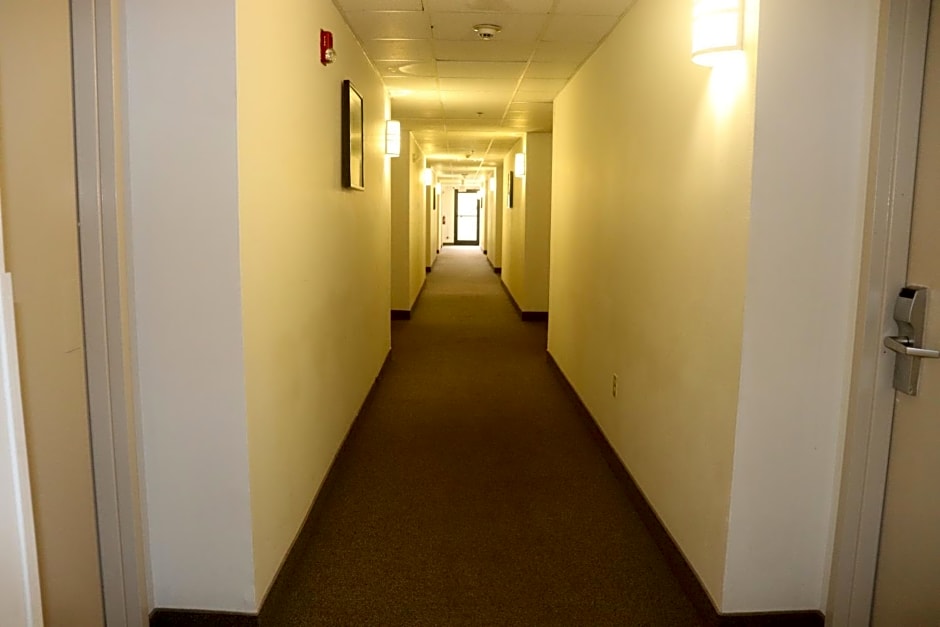 Howard Johnson by Wyndham Tifton GA I-75
