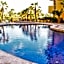 Bella Sirena 305-A - Elegant Oceanview Condo on Beachfront Resort