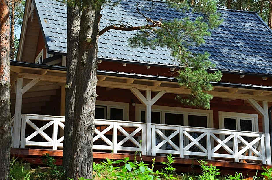 Domki Kaszuby - jezioro las i zoo w Szarlocie